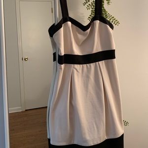 Max and Cleo black and white dress